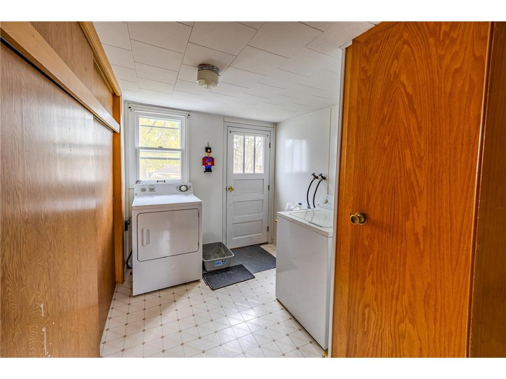 1050 Larcom Street Hammond WI 54015 7072563 image15