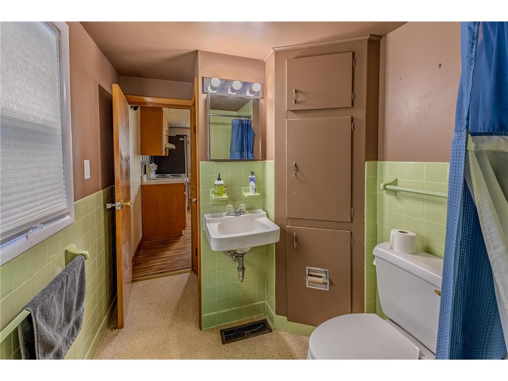1050 Larcom Street Hammond WI 54015 7072563 image18