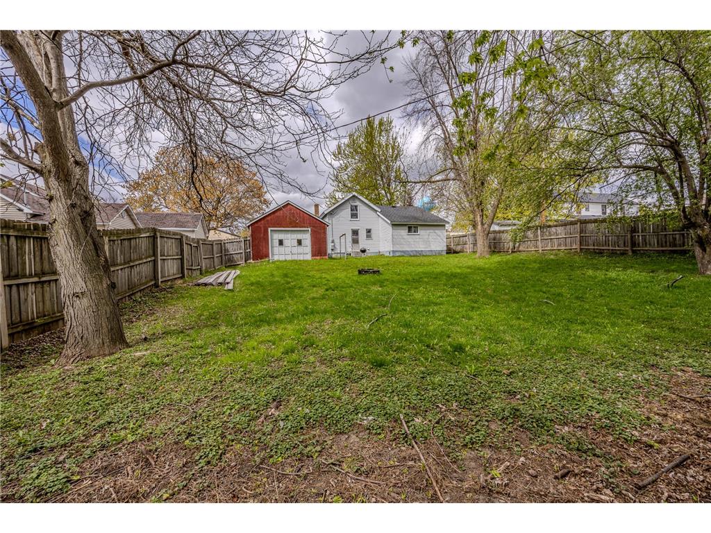 1050 Larcom Street Hammond WI 54015 7072563 image24