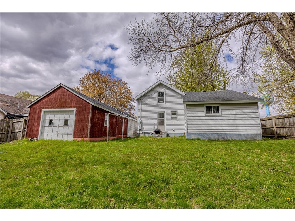 1050 Larcom Street Hammond WI 54015 7072563 image28