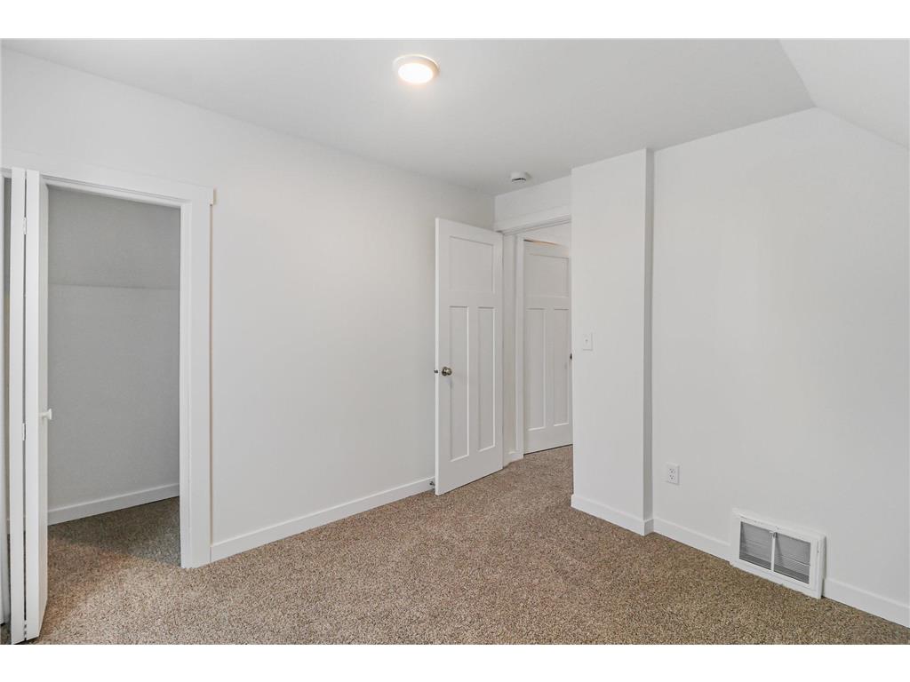 1050 Sturtevant Street Red Wing MN 55066 6824325 image18