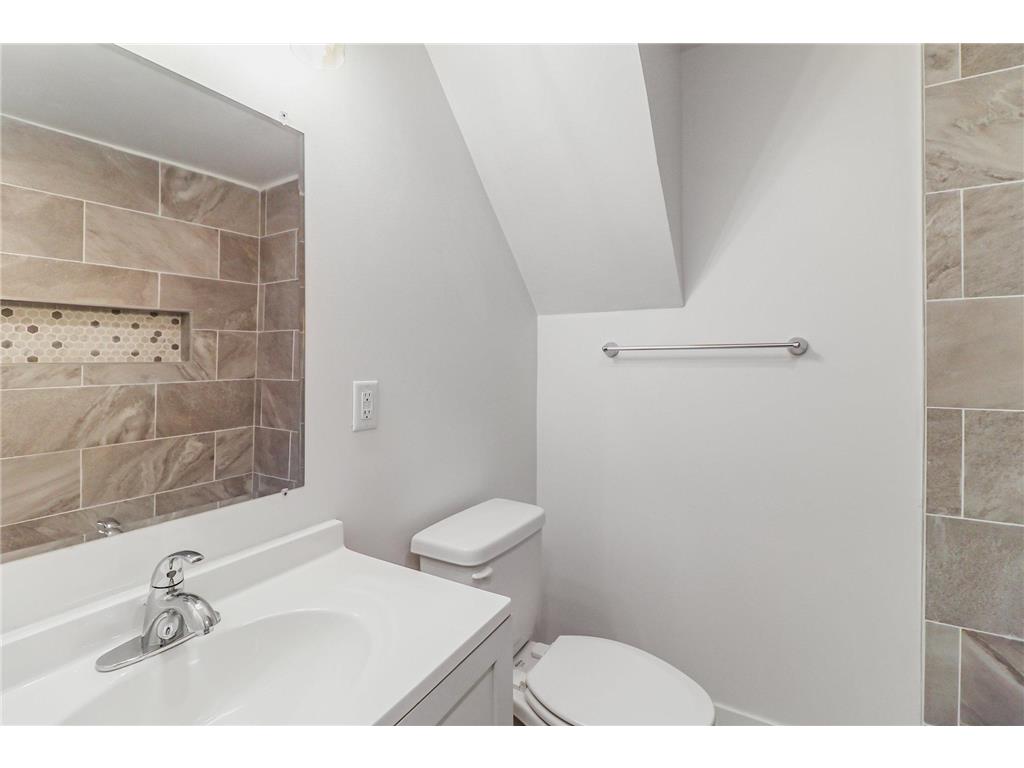 1050 Sturtevant Street Red Wing MN 55066 6824325 image21