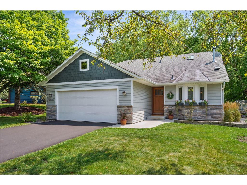 1050 Wedgewood Lane N Eagan MN 55123 6579258 image1