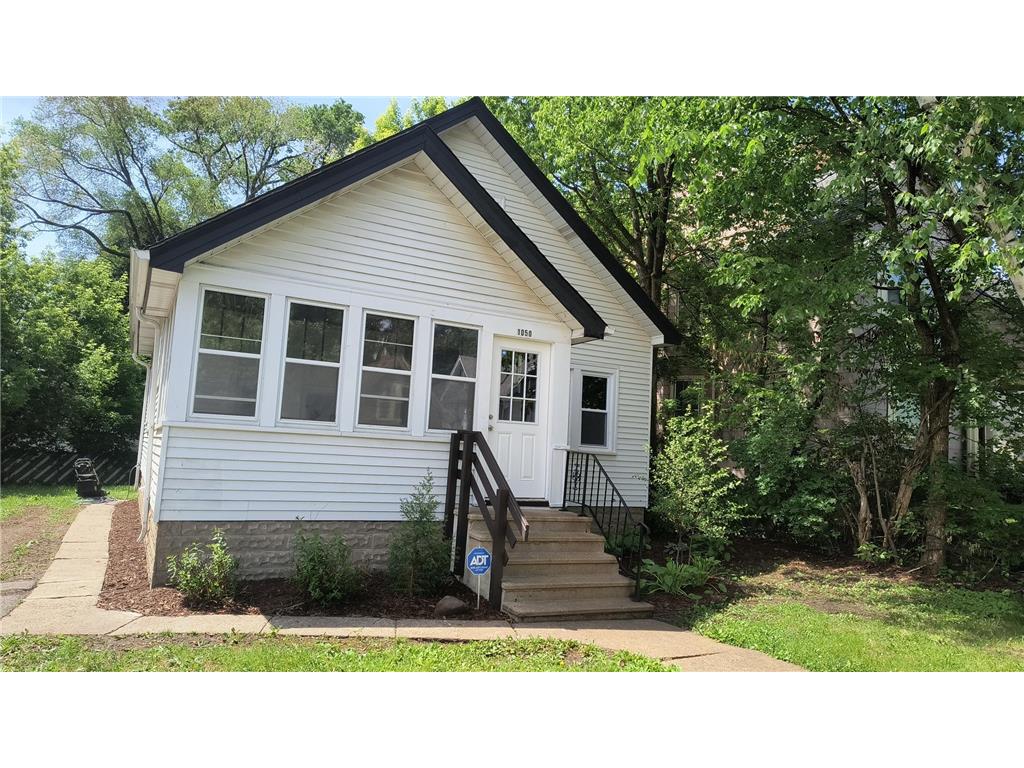 1050 Wilson Avenue Saint Paul MN 55106 7085790 image1