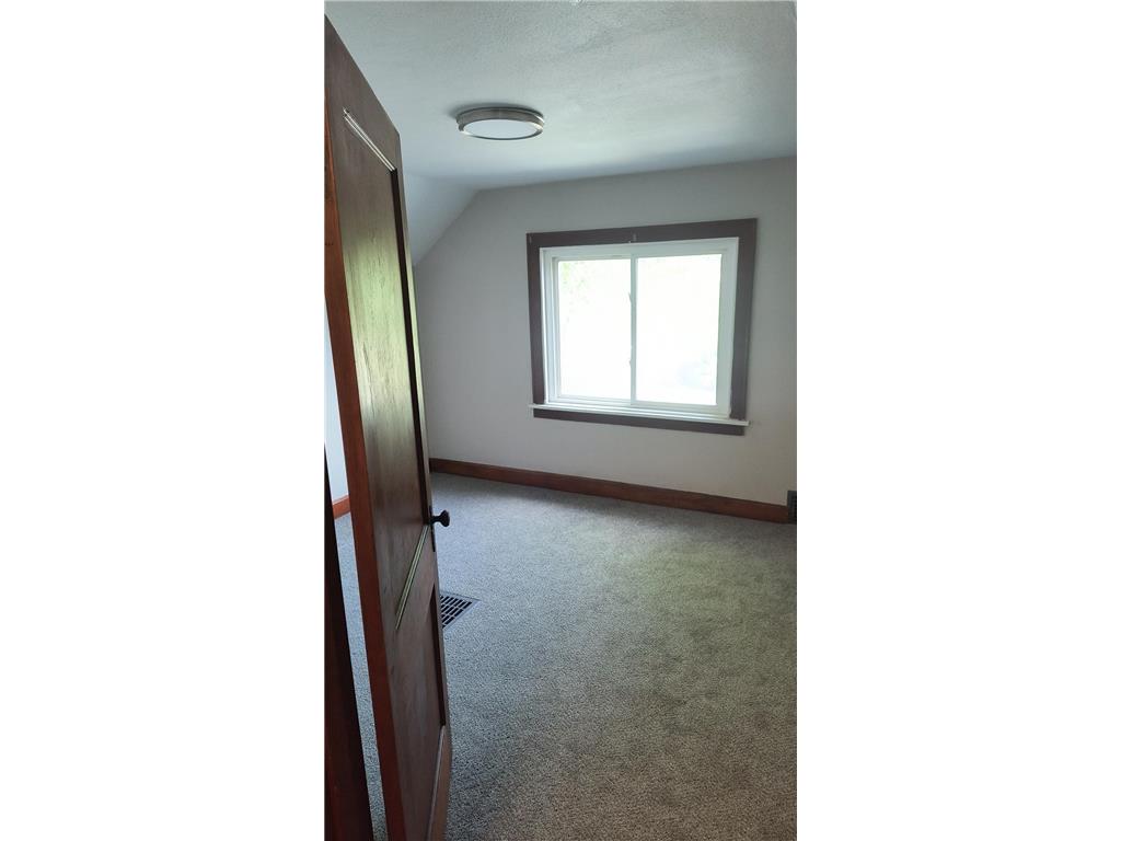 1050 Wilson Avenue Saint Paul MN 55106 7085790 image8