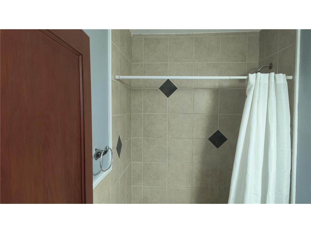 1050 Wilson Avenue Saint Paul MN 55106 7085790 image9