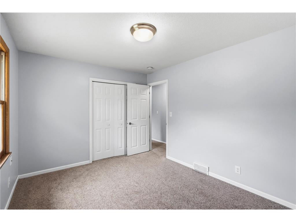 10500 Vessey Road Bloomington MN 55437 7111358 image24