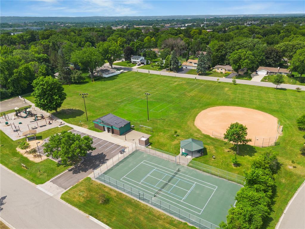 10500 Vessey Road Bloomington MN 55437 7111358 image44