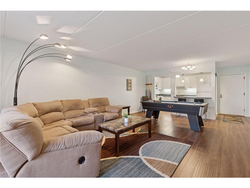 10501 Cedar Lake Road #206 Minnetonka MN 55305 6811297 image11