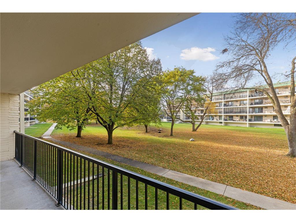 10501 Cedar Lake Road #206 Minnetonka MN 55305 6811297 image22