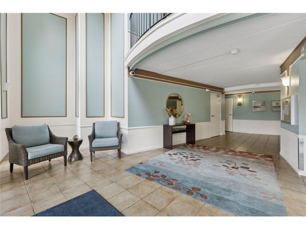 10501 Cedar Lake Road #206 Minnetonka MN 55305 6811297 image24