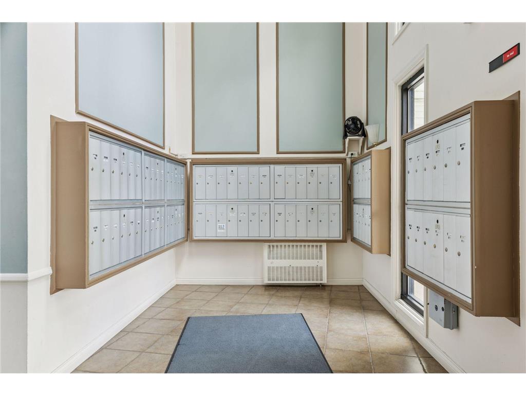 10501 Cedar Lake Road #206 Minnetonka MN 55305 6811297 image26