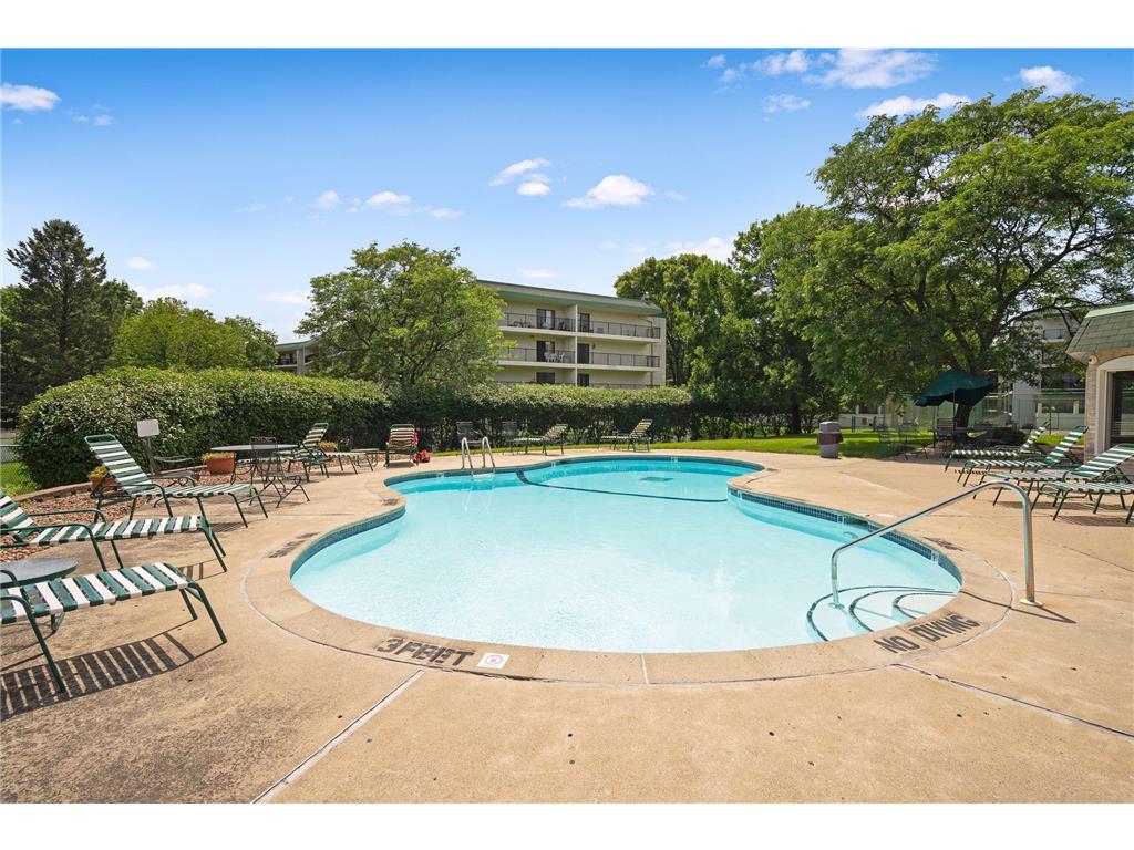 10501 Cedar Lake Road #206 Minnetonka MN 55305 6811297 image38