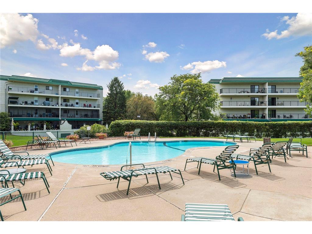 10501 Cedar Lake Road #206 Minnetonka MN 55305 6811297 image39
