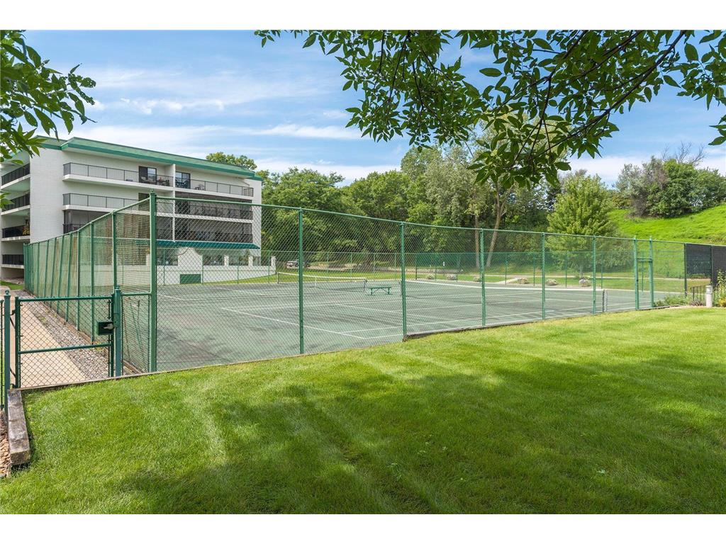 10501 Cedar Lake Road #206 Minnetonka MN 55305 6811297 image41