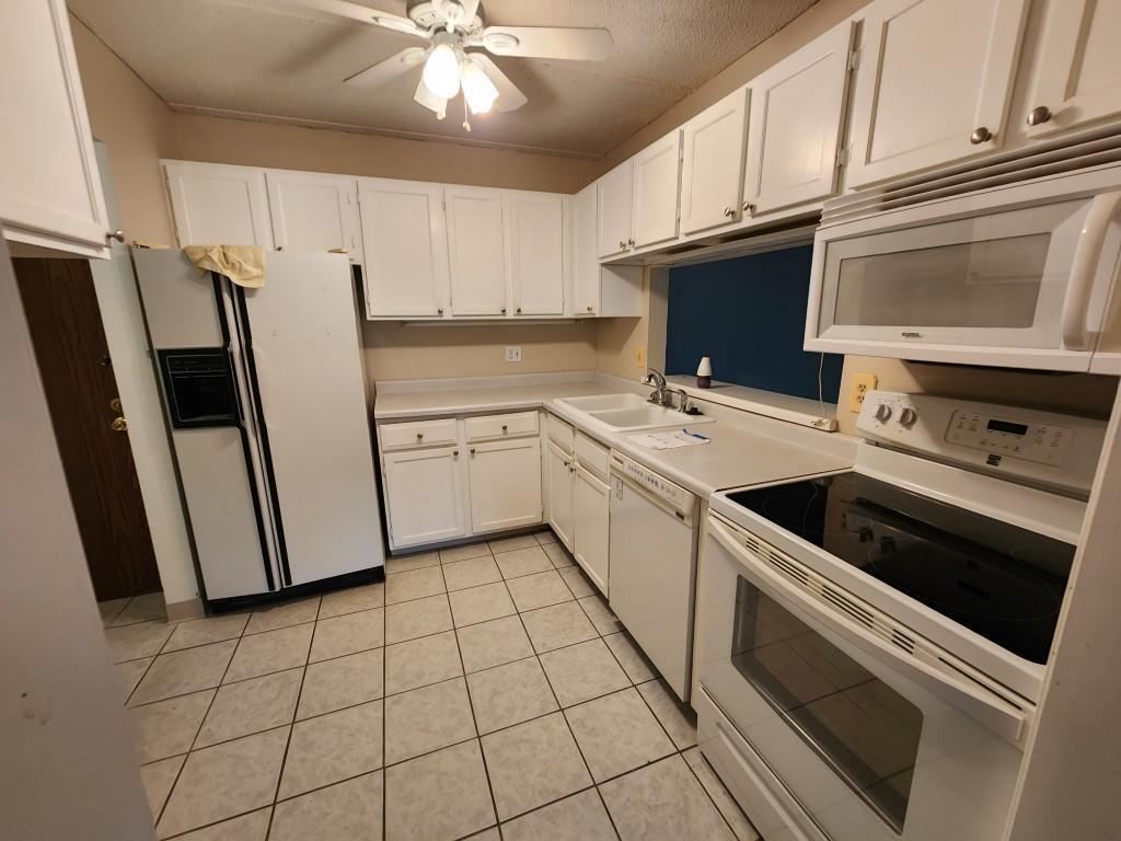 10501 Cedar Lake Road #212 Minnetonka MN 55305 6781224 image3