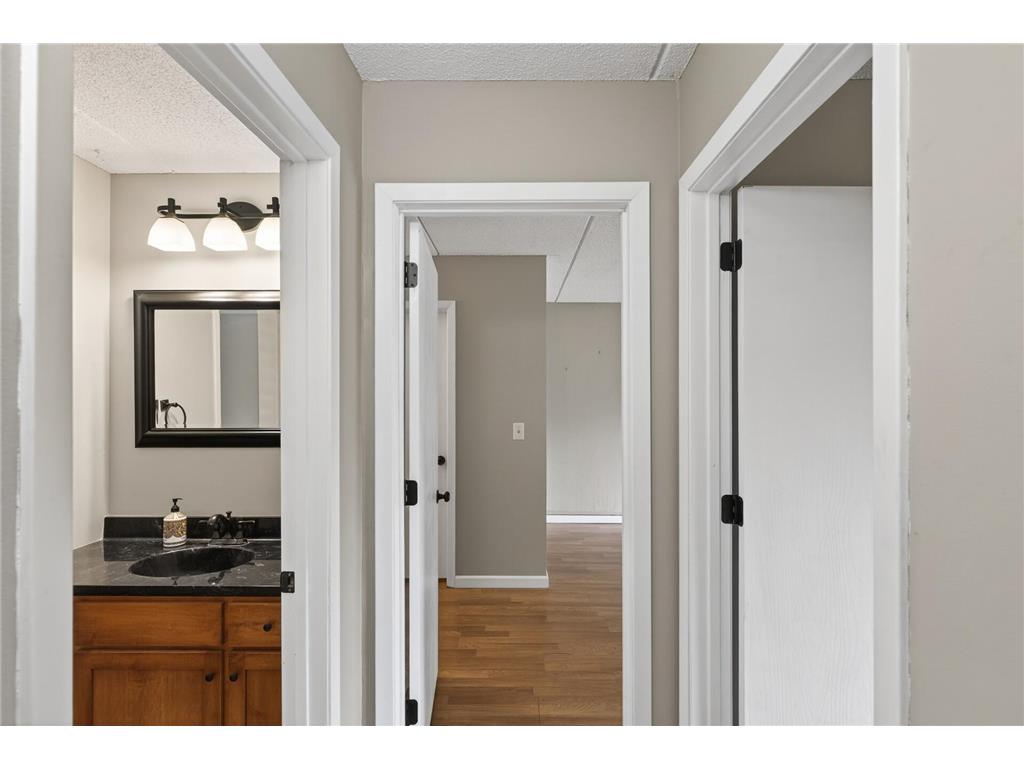 10501 Cedar Lake Road #318 Minnetonka MN 55305 7078658 image16