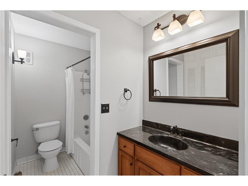 10501 Cedar Lake Road #318 Minnetonka MN 55305 7078658 image29