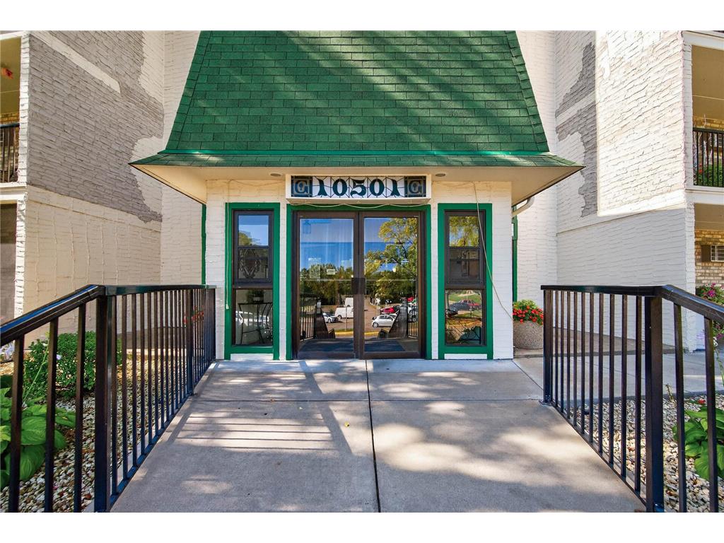 10501 Cedar Lake Road #318 Minnetonka MN 55305 7078658 image39