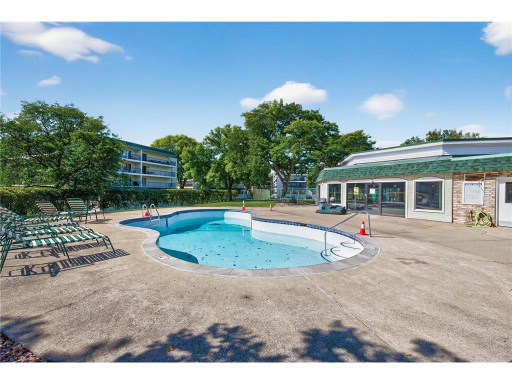 10501 Cedar Lake Road #318 Minnetonka MN 55305 7078658 image45