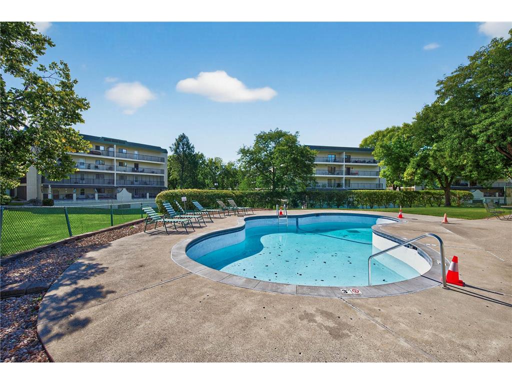 10501 Cedar Lake Road #318 Minnetonka MN 55305 7078658 image46