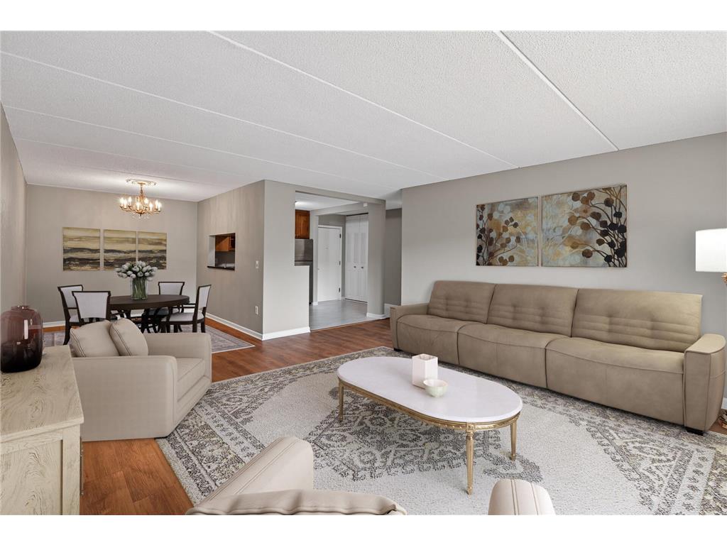 10501 Cedar Lake Road #318 Minnetonka MN 55305 7078658 image8