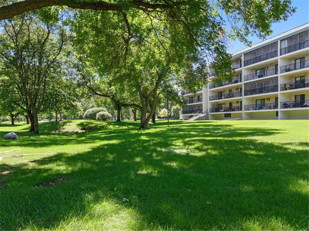 10501 Cedar Lake Road 402, MN, 55305 MLS 6274118