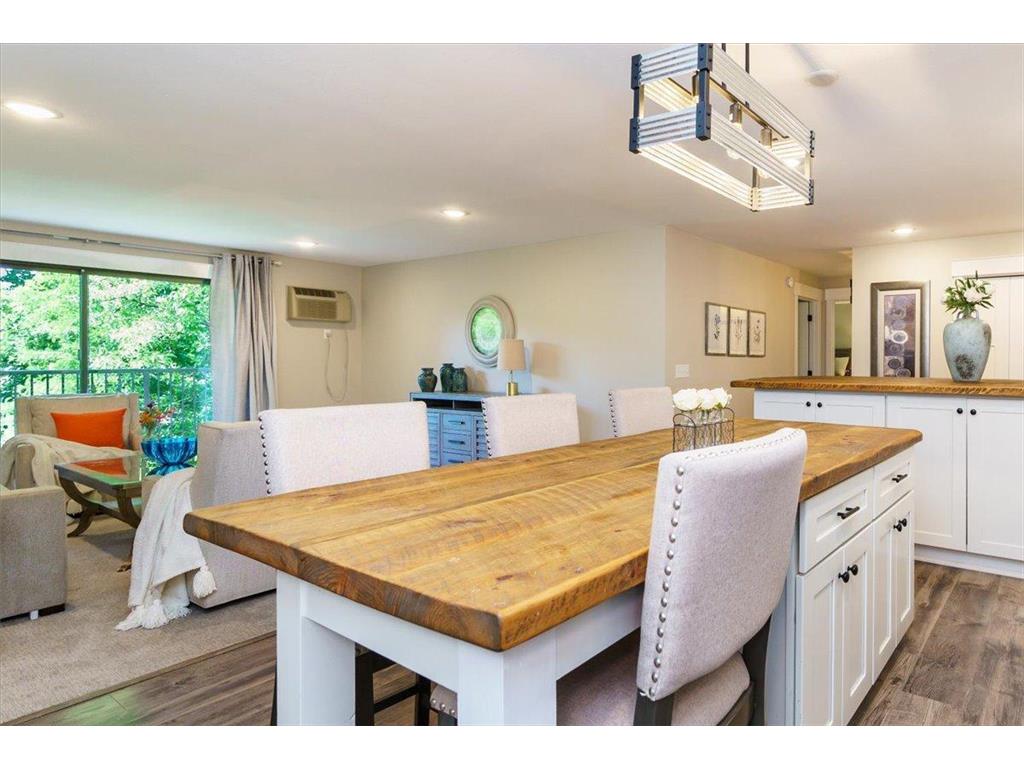 10501 Cedar Lake Road #404 Minnetonka MN 55305 6753324 image11