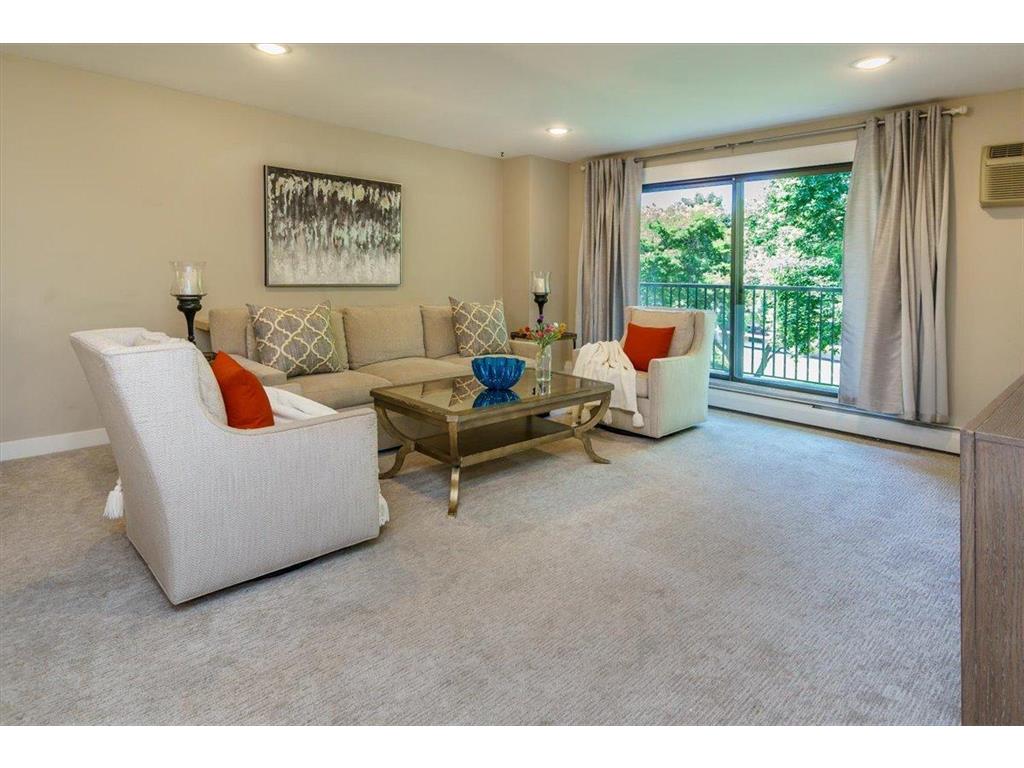 10501 Cedar Lake Road #404 Minnetonka MN 55305 6753324 image12