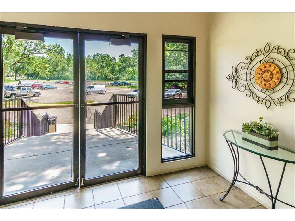 10501 Cedar Lake Road #404 Minnetonka MN 55305 6753324 image29