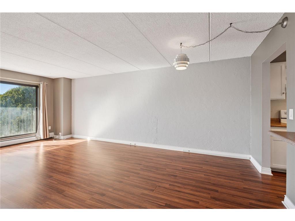 10501 Cedar Lake Road #414 Minnetonka MN 55305 6805037 image19