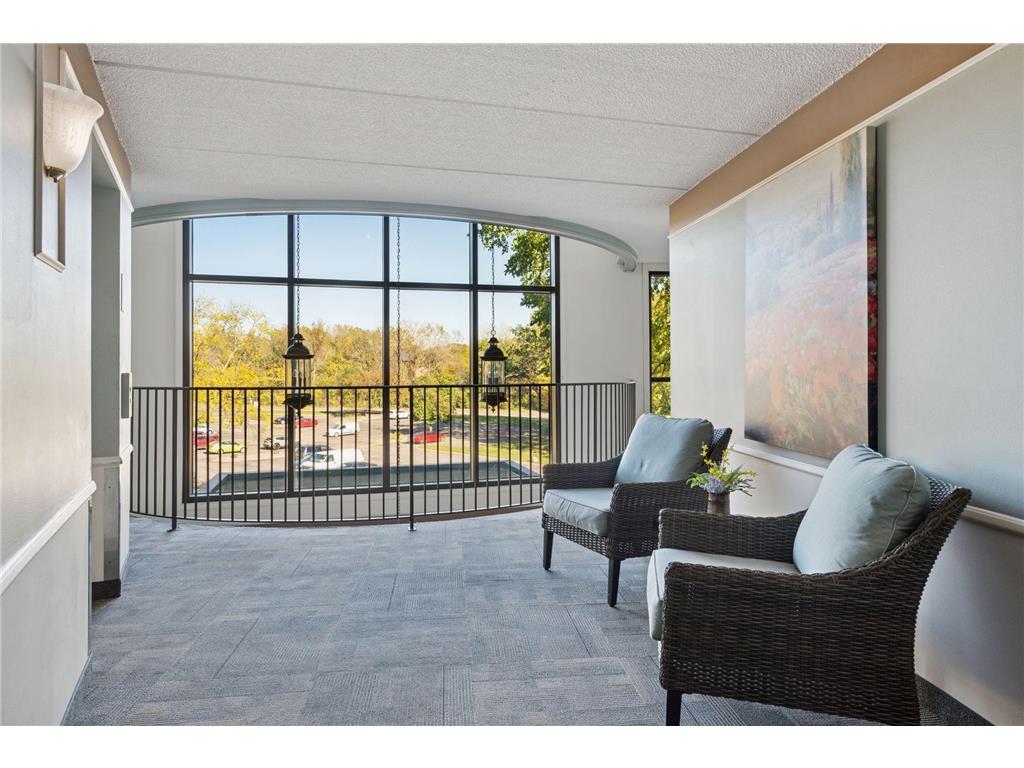 10501 Cedar Lake Road #414 Minnetonka MN 55305 6805037 image6