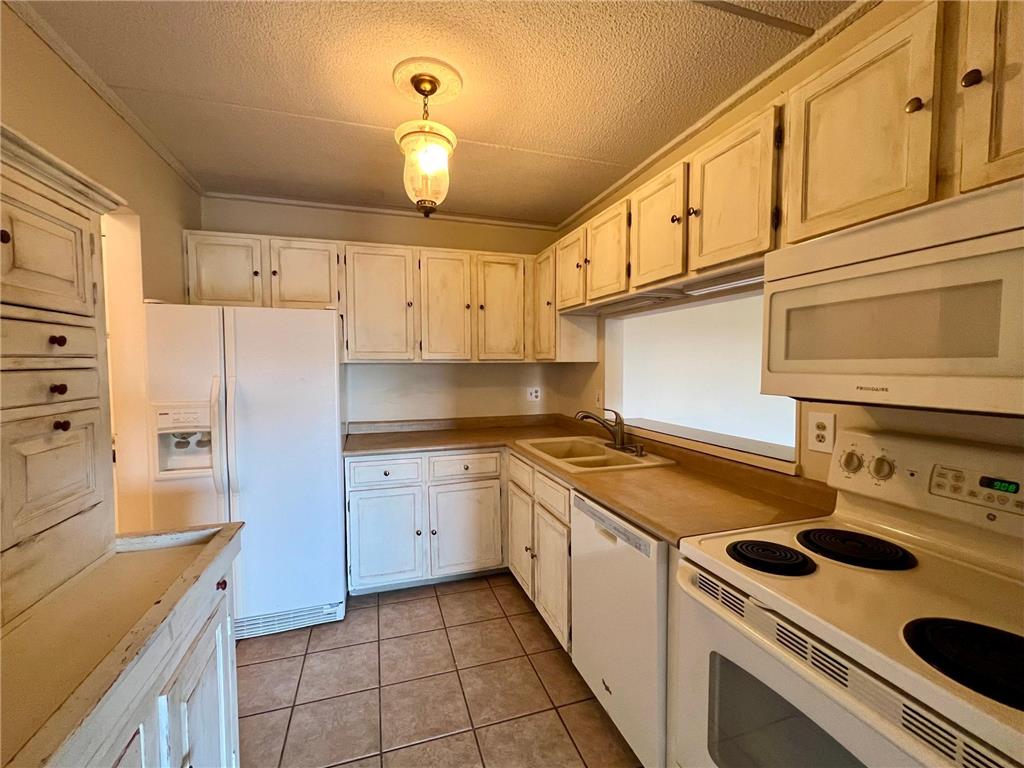 10501 Cedar Lake Road #512 Minnetonka MN 55305 6797161 image1