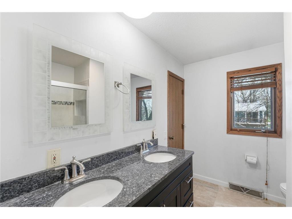 10501 Fillmore Street NE Blaine MN 55434 7077059 image11