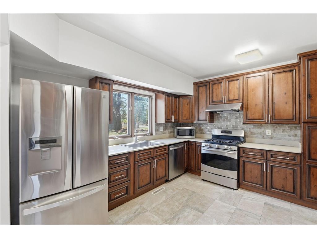 10501 Fillmore Street NE Blaine MN 55434 7077059 image5