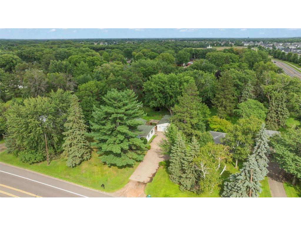 10508 Winnetka Avenue N Brooklyn Park MN 55445 6770971 image1