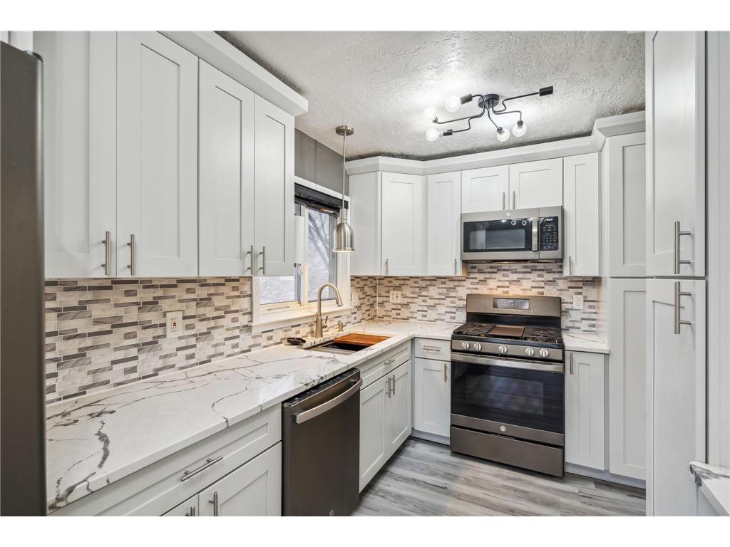 10508 Wren Street NW Coon Rapids MN 55433 6474839 image1