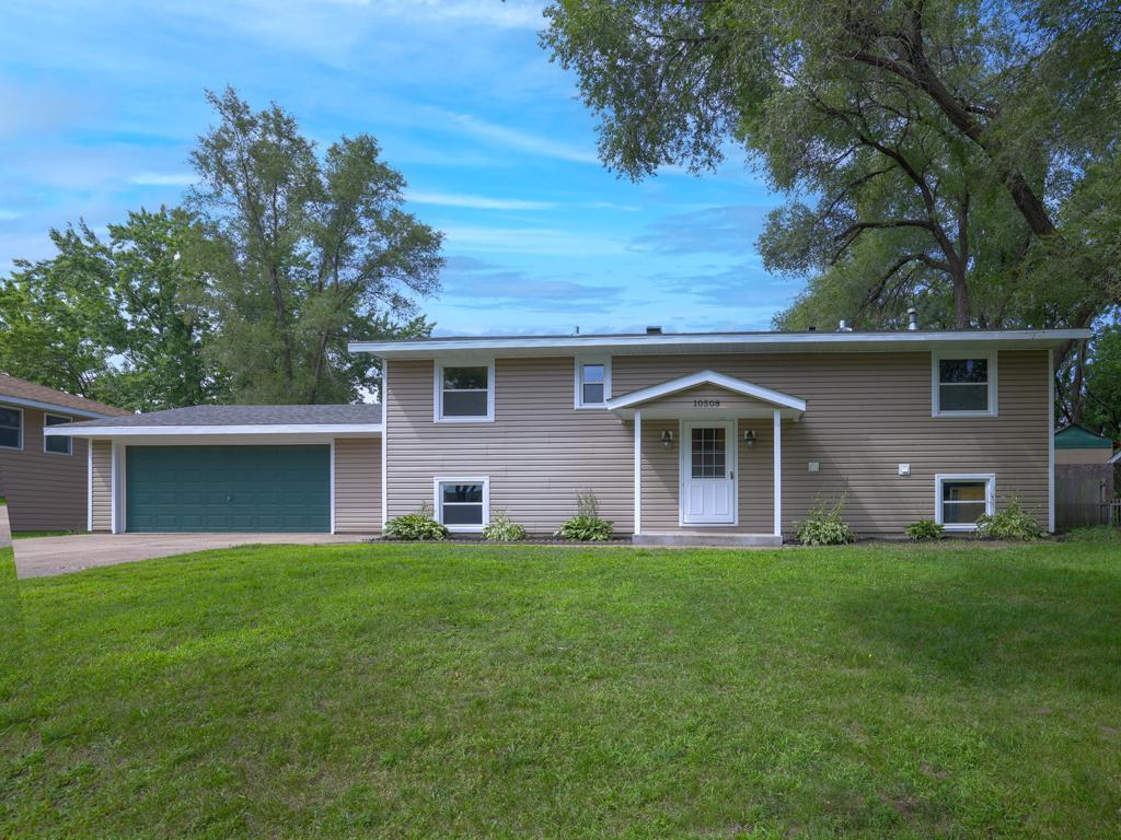 10508 Xavis Street NW Coon Rapids MN 55433 6586445 image1