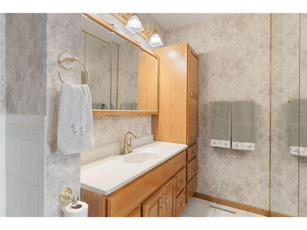 10509 Point Pleasant Road Chisago City MN 55013 - Green 7059401 image24