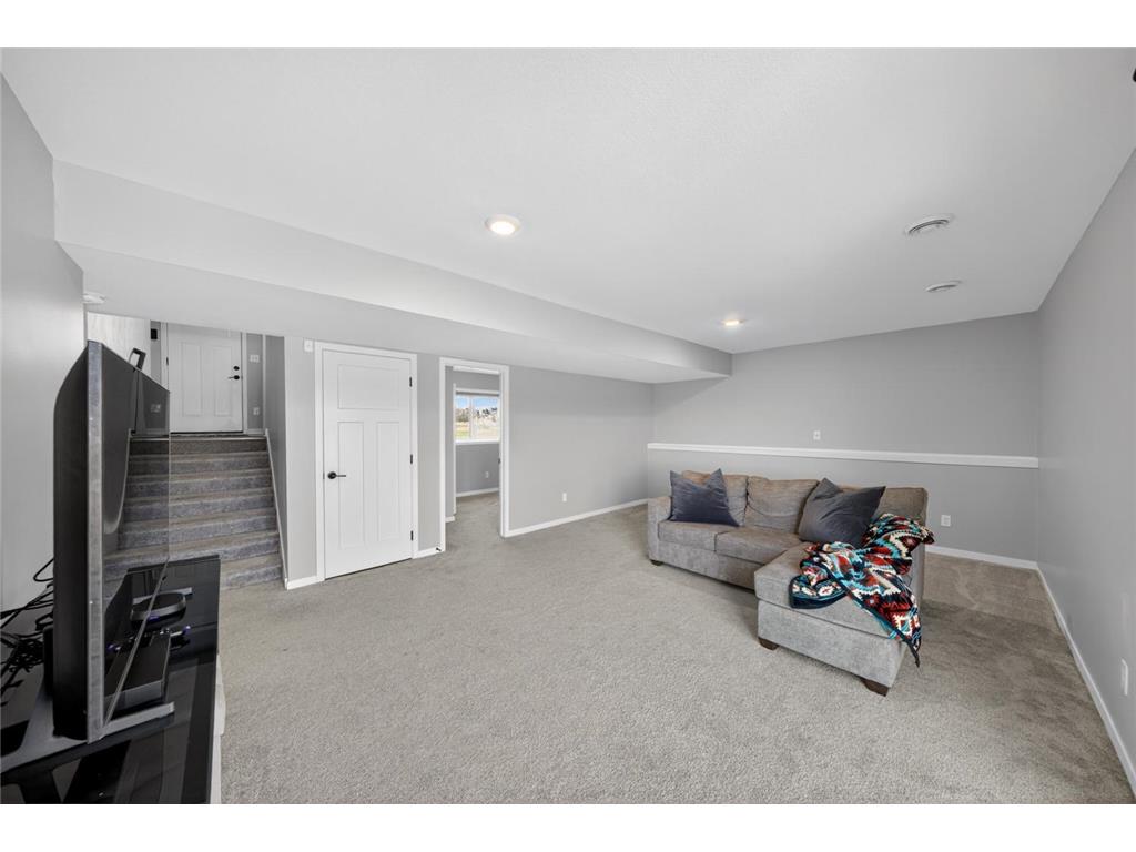 1051 3rd Street Wanamingo MN 55065 7034202 image12