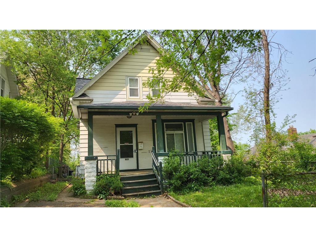 1051 5th Street E Saint Paul MN 55106 6381805 image1