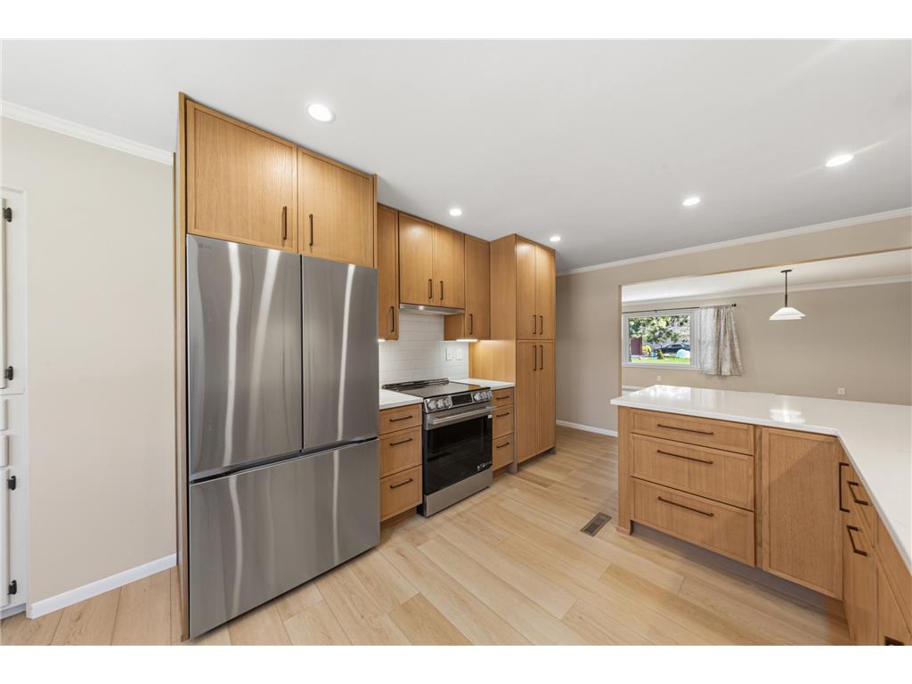 1051 Anderson Place Owatonna MN 55060 7059983 image16