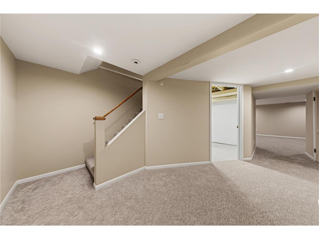 1051 Anderson Place Owatonna MN 55060 7059983 image30