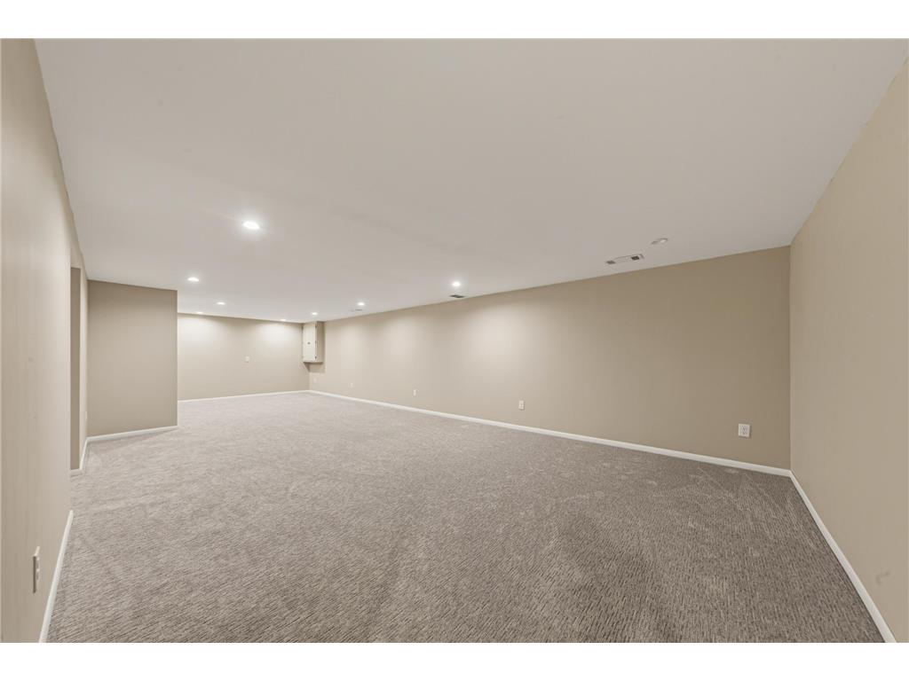1051 Anderson Place Owatonna MN 55060 7059983 image33