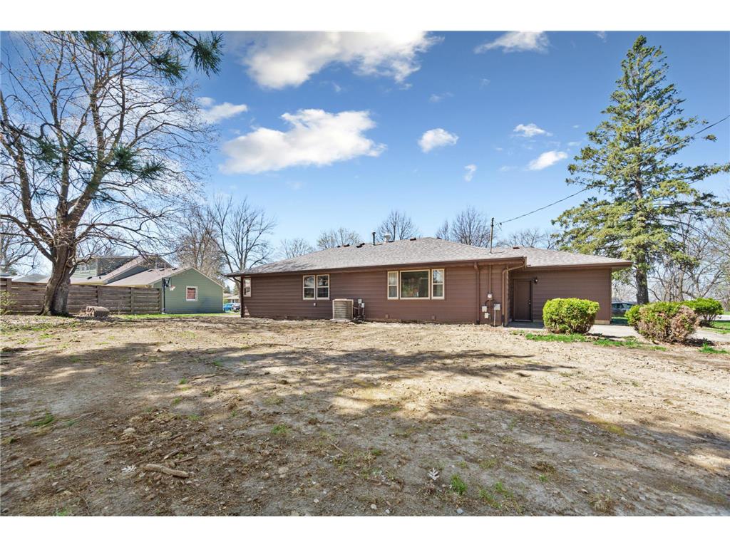 1051 Anderson Place Owatonna MN 55060 7059983 image40