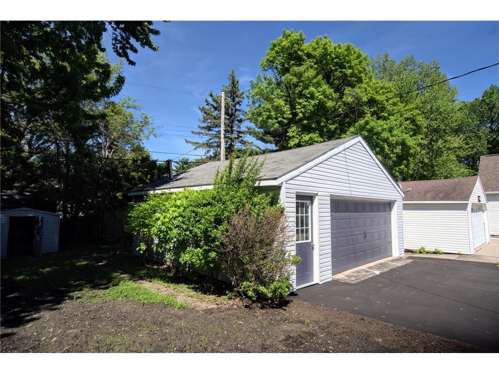 1051 Burke Avenue W Roseville MN 55113 7077701 image16