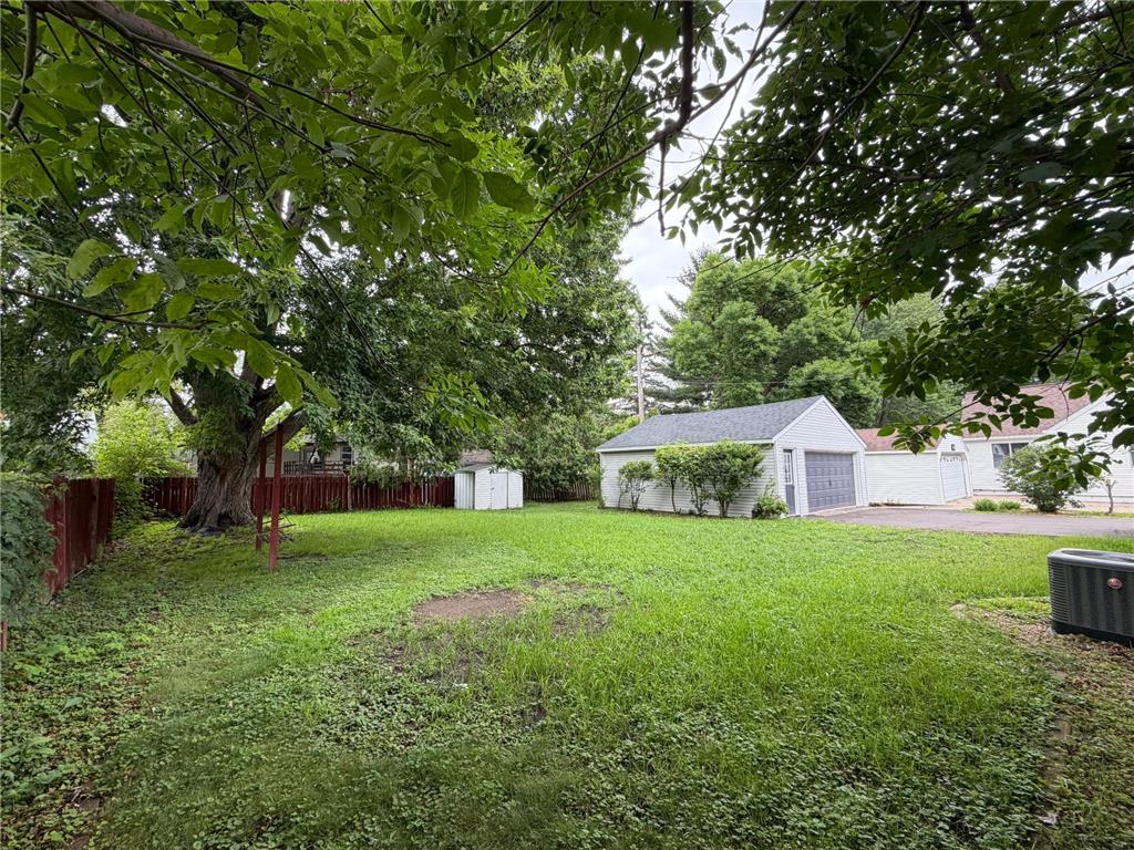 1051 Burke Avenue W Roseville MN 55113 7098533 image16