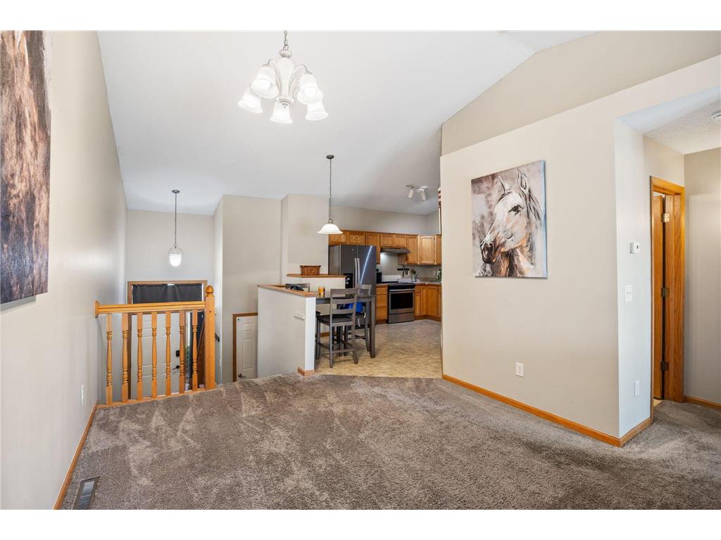 1051 Honeysuckle Lane SE Cambridge MN 55008 7039904 image12