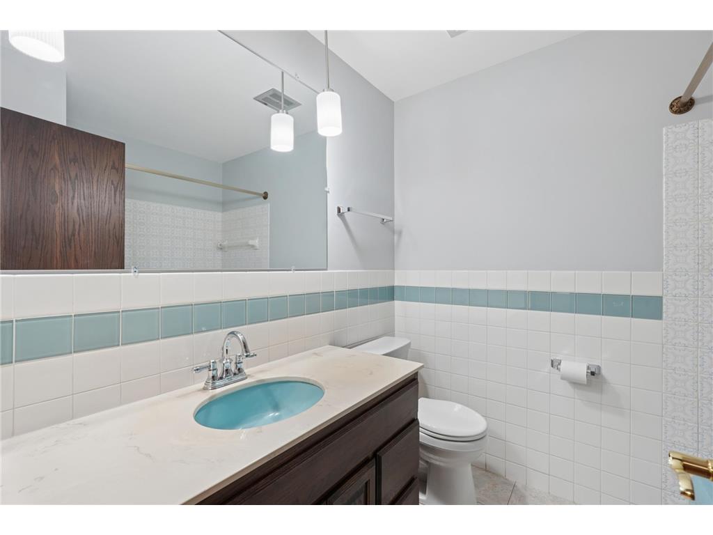 1051 Tiller Lane Shoreview MN 55126 7070589 image11