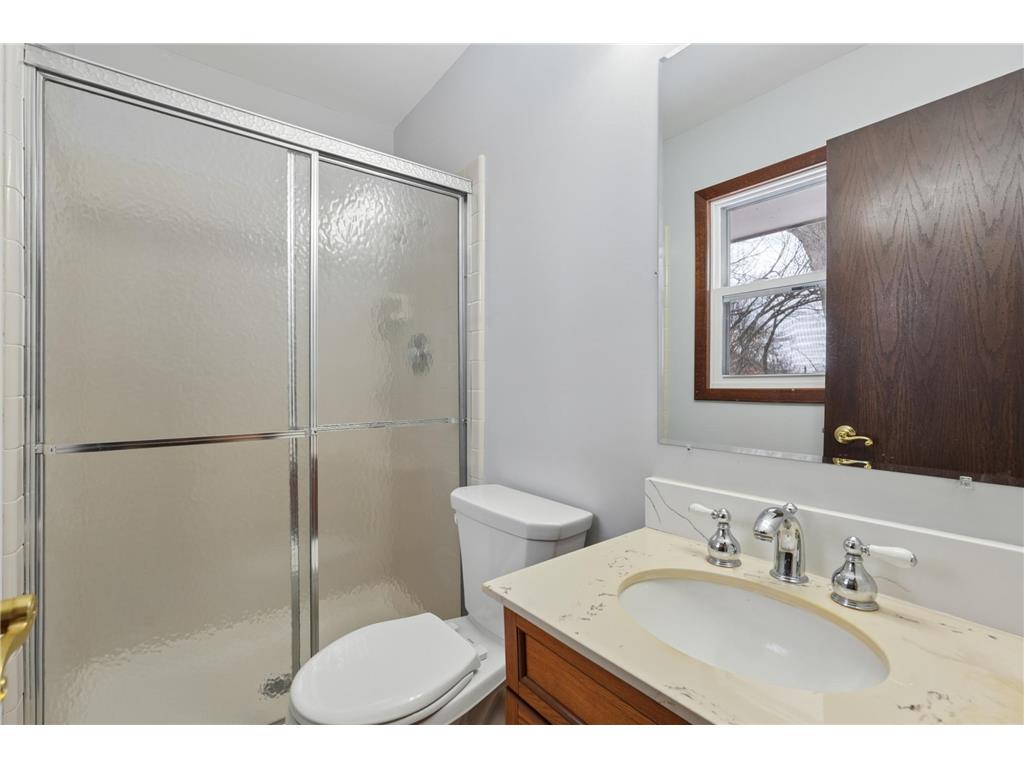 1051 Tiller Lane Shoreview MN 55126 7070589 image16